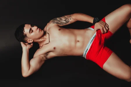 Michelletylor: Public ( фото)