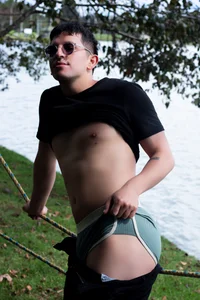 💚💚 de LiiamGrey  4 Imagens