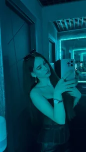 LornaBuffkin in blue Pic 3