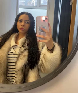 Louisemaisie Public Gambar 3