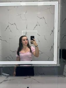 SpringSummersのMemories from winter breakの 4枚の写真