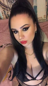 AdelinaJude Public Poză 6