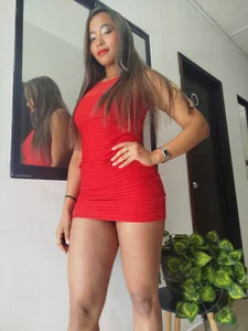 michelleflorian Red dress💓 Pic 2