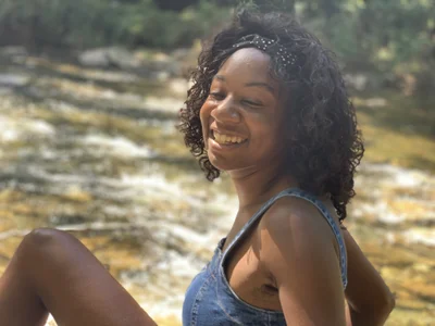 Sateeava Jus cHilLEN  5টি ছবি