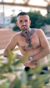 adriano_phox Public Pic
