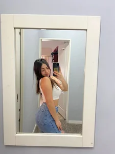 sexybeluxxx Public - {count, plural, one {תמונה אחת} two {שתי תמונות} many {# תמונות} other {# תמונות}}