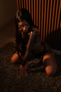 Becky_G New photos. Gambar