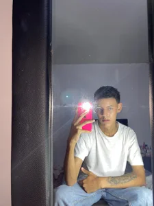 Kitty_New_house Public Pic 5