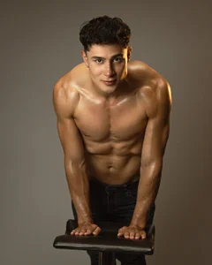 AustinJones_ Come here and feel my soft skin 🫦 Foto 4