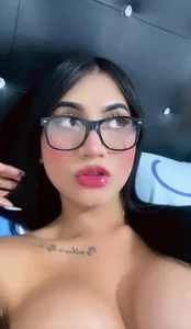 prety_sharick XXX Foto