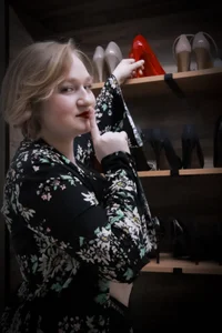 Kitty_Rest_のHot stockings under a dressの 5枚の写真