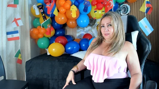 Danna_topless's photo