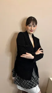 ManaGallob Tease & Please Pic 9