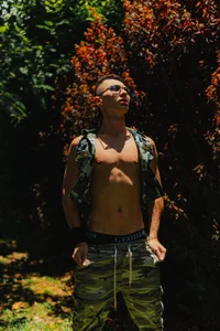 Jotastevensxx a nice warm day for sunbathing, are you coming? Pic 2