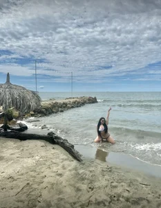 Elyross1_ Public Pic 4