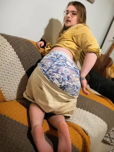 leo-the-fox Cute ass 🍑 Pic 3