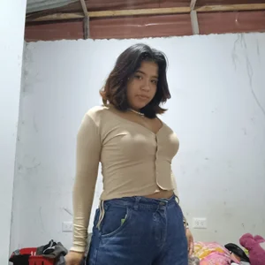 <3