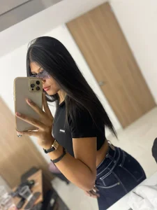 ElahiaMarquez: 🔥 ( фото)