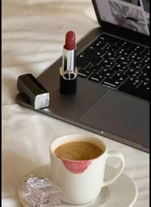 GoddessesOFLove88BeautyのCoffee time.. for QUEENの 4枚の写真
