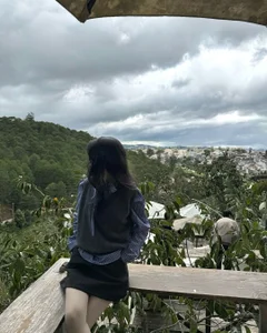 Embez-Damdang Public Pic 4