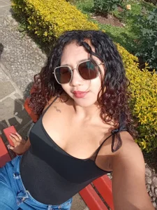 SamanthaFox_8 The sun is part of me Fotka 5