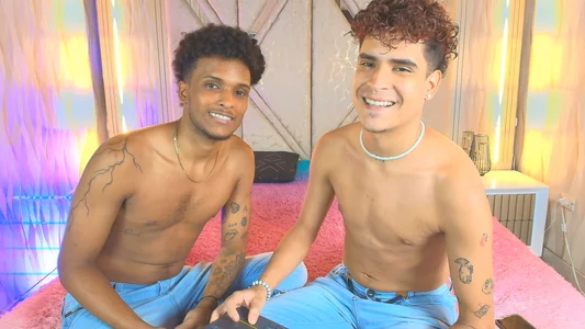 Zdjęcia exotic_boysxx Public:  7