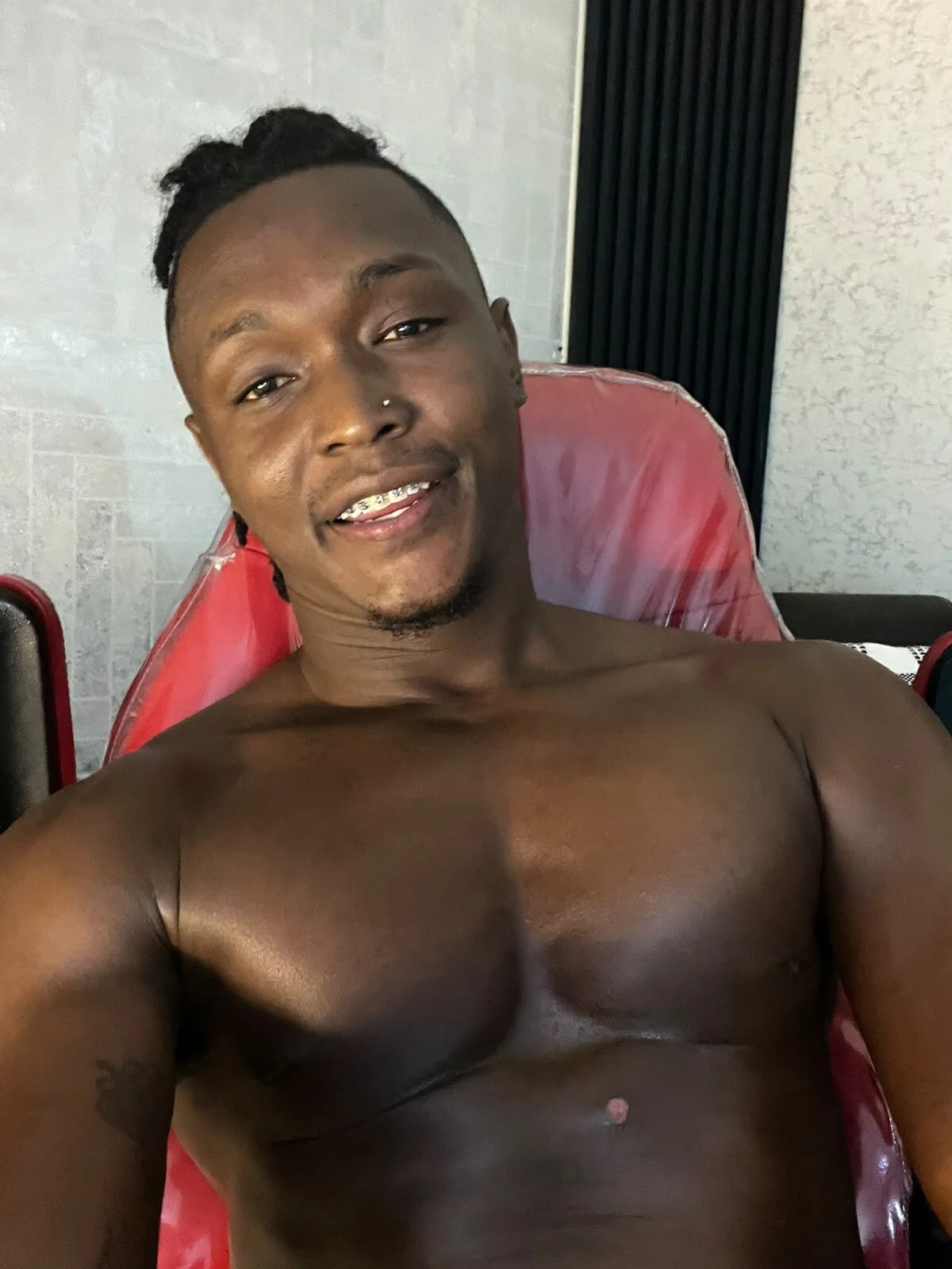 DannSmmith Právě oblíbené foto 7989