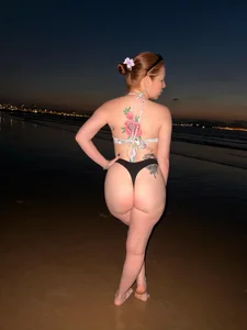 redheaddoll22 Summer☀️🌊⛱️ Pic 4