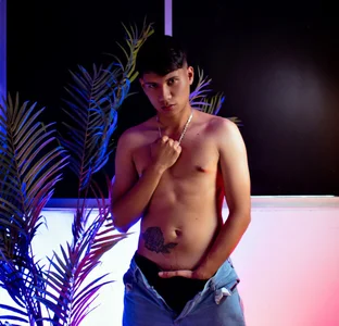 axelvega_ Public Εικόνα