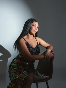 sensuality, seduction, eroticism all together de SashaMacgregor  2 Imagens