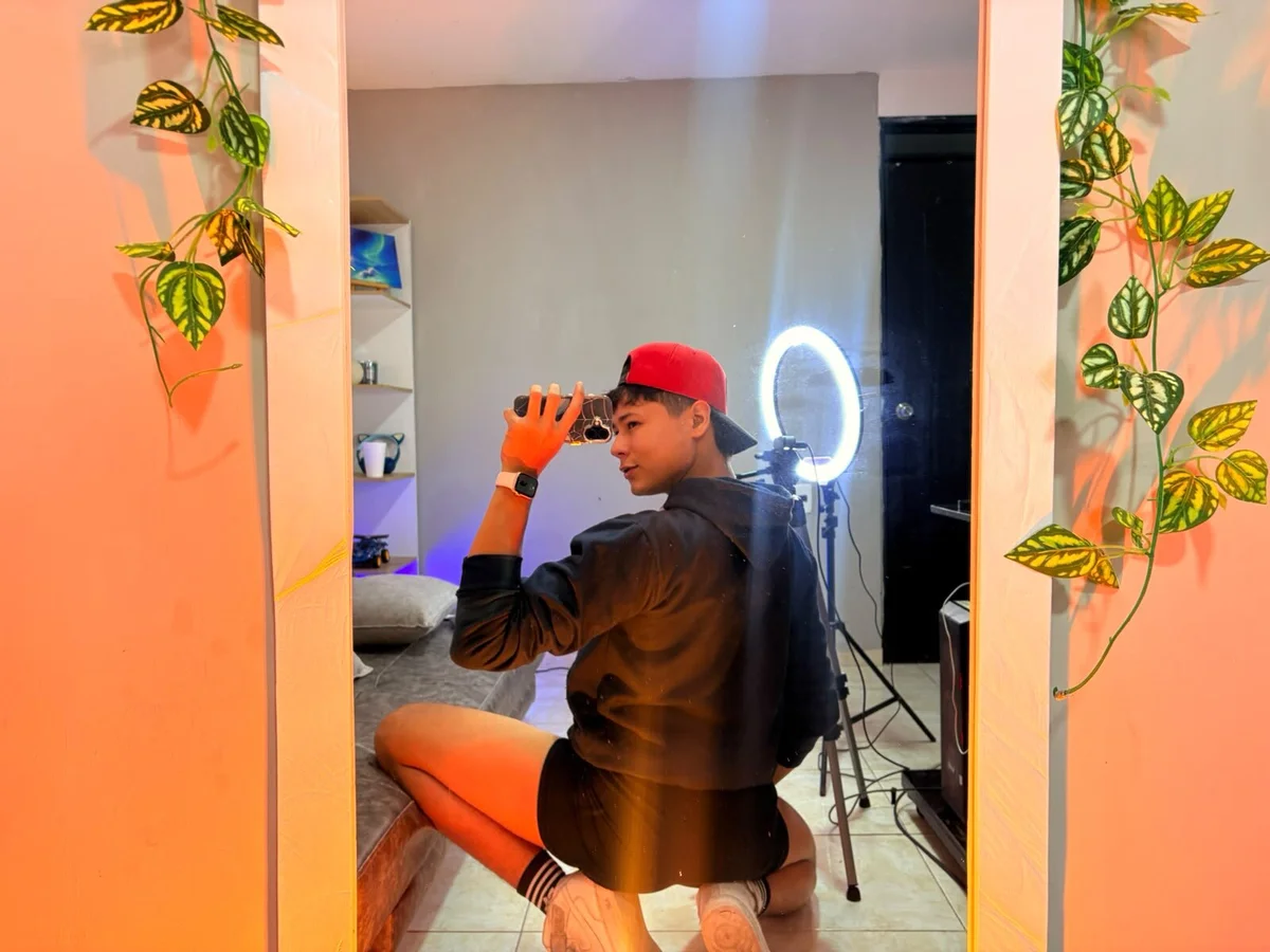 Rayden_Boy immagine di tendenza 4534
