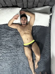 adamhairy Hairy Pic 5