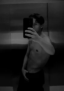 labrinthteasing Public Foto