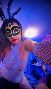 LASEXbellaX: Yo LASEXBELLA 💦👀💵 ( фото)