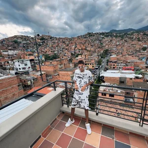 Miguel_bigcock C13 Pic 5