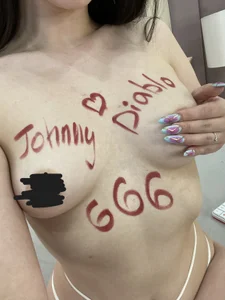 The favorite of my room 💕 de TaylorDavids  3 photos