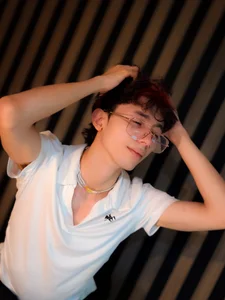 Twink_Sebas7 Just smile be happy 😏 Immagine  4