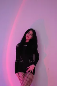 CatrinaLuk Public Pic 2