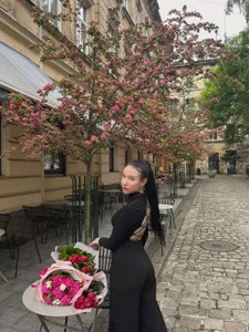 your sweet girl de NikkiGoldSide  4 Imagens