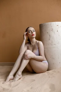 One of my favorite shoots, something in the language of aesthetics. de AnetGrey  3 photos