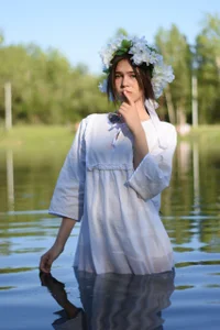 Hotary_Yuko: Lady in nature ( 4 фото)