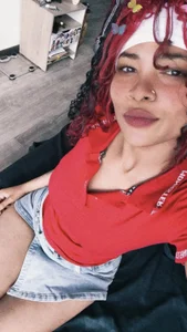 CloeEbony Public Bilde 6