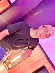 Johnny_Core Public slika 4