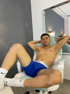 hiro_kimura Public  3. fénykép