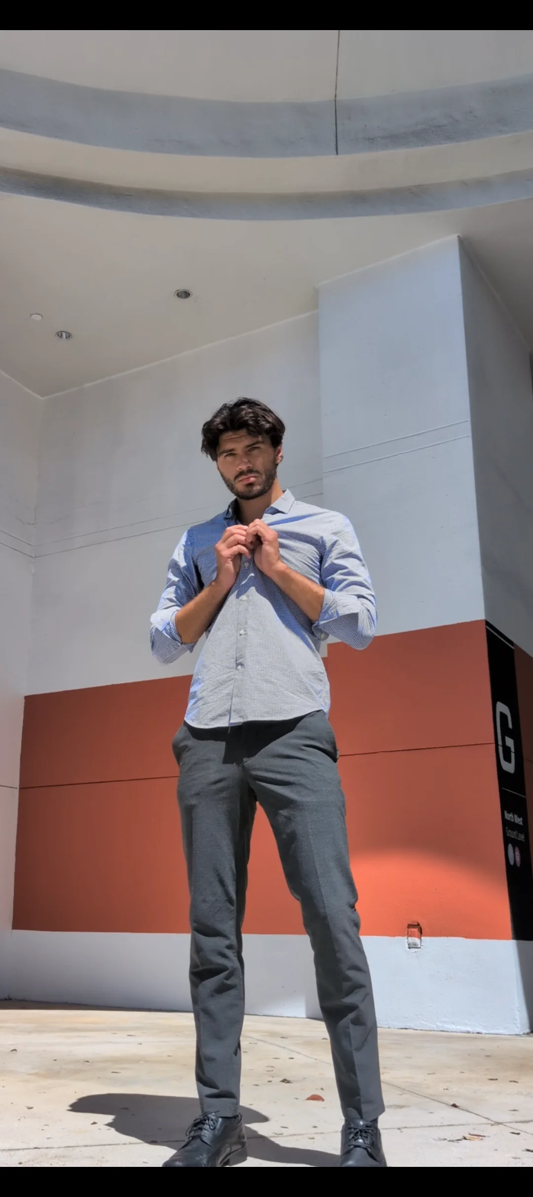 Seth_Crown Dressed Up Model зображення 2