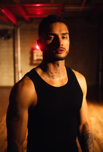 Alanrodgers 😏Do you like my pretty, professional face? ❤️ Hình