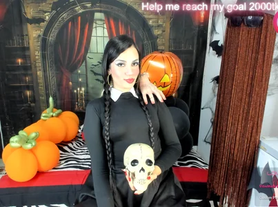 criss_21_ 🦇🕷️Merlina addams🎃👻💀 Pic 9