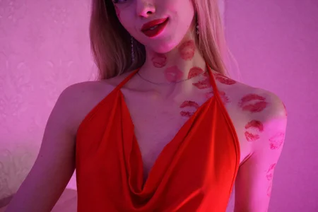 Your kisses on me💋 de Emilia_Klar  Imagens