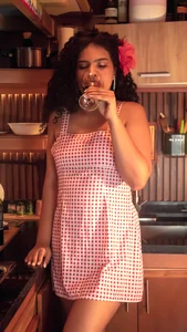 Zdjęcia ms_ivanna How about we have a glass of wine?:  4