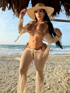 ALISSON_FOXXX1 Warm paradise ✨🌈 Pic 3